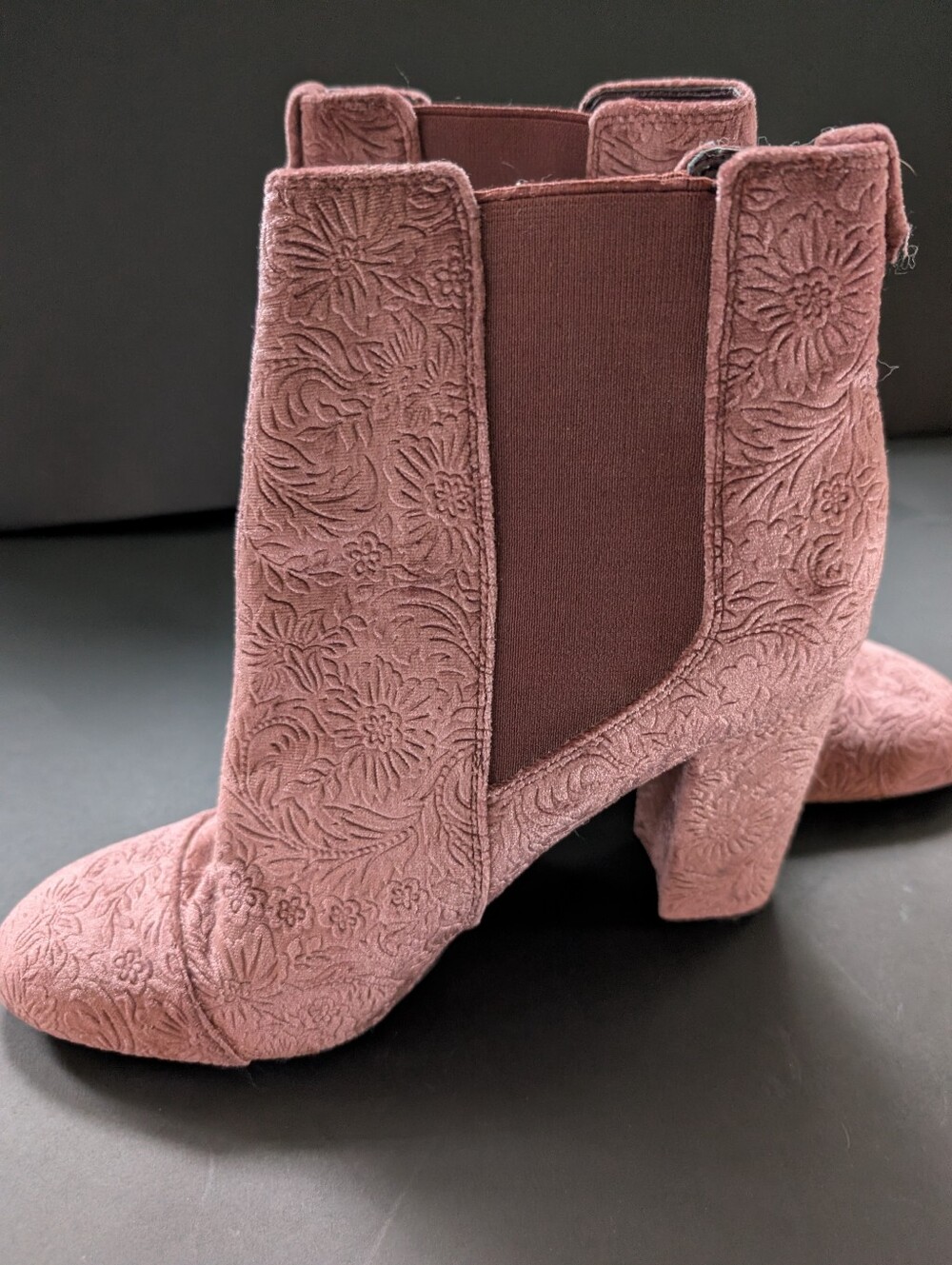 Sam Edelman Case Mauve Women's Embossed Floral Ankle Boots Size 10